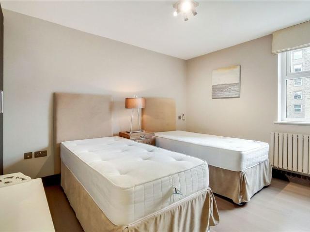 Apartment for rent in Belsize Park, Cat Hill