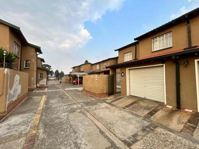 Townhouse for sale in Ekurhuleni, Gauteng