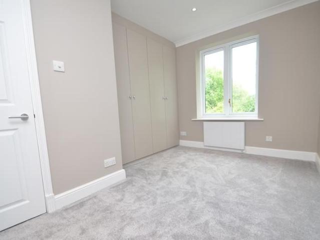 Apartment for rent in Eastcote, Greater London