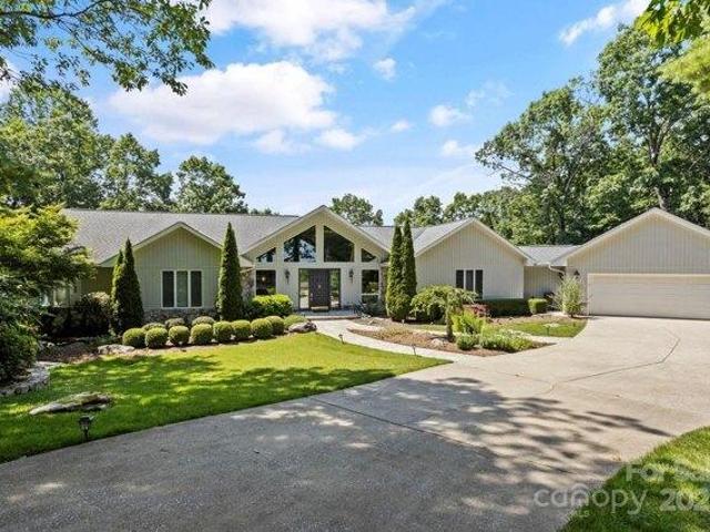 House for sale in East Flat Rock, North Carolina