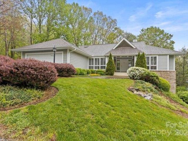Condo for sale in East Flat Rock, North Carolina