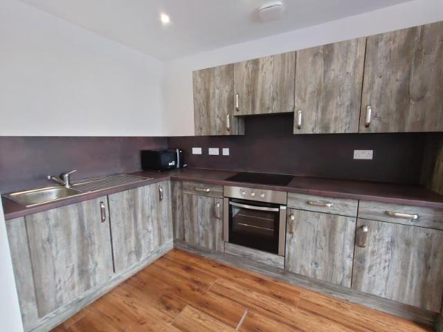 Room for rent in St Matthew's, Old Wharf