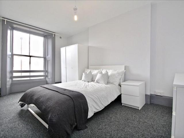 Room for rent in Crystal Palace, Isle Of Man