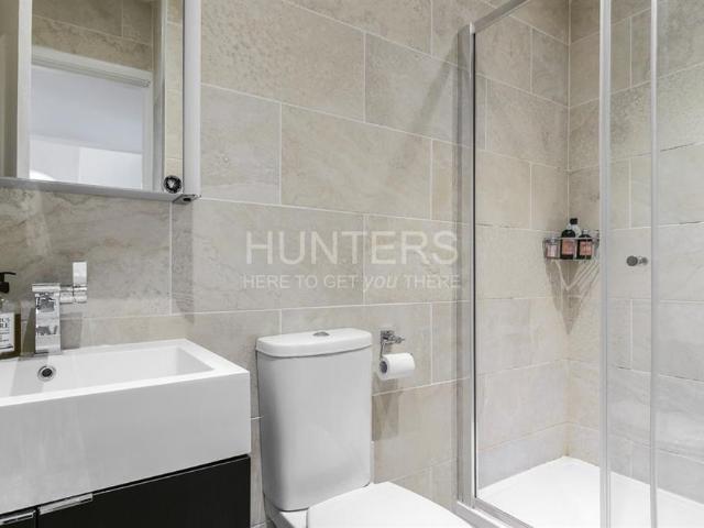 Apartment for rent in Sands End, Greater London