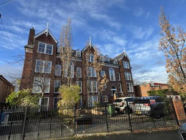 Apartment for rent in Calderstones