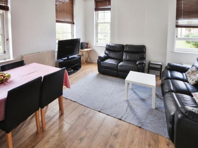 Apartment for rent in Watergate, Devon