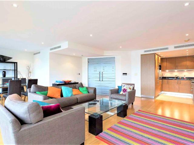 Apartment for rent in Greater London