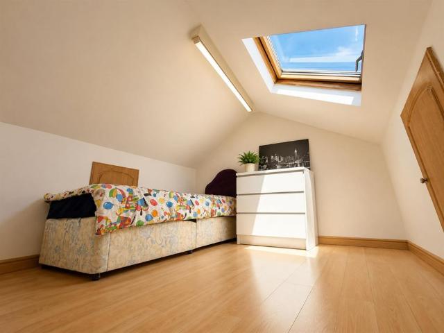 Apartment for rent in Higham Hill, Greater London