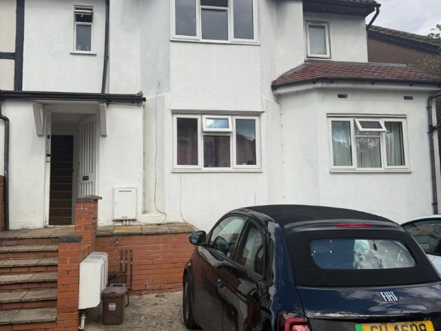 Apartment for rent in Brent Cross, Greater London
