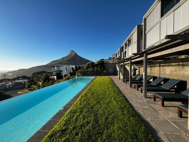 Apartment for rent in Camps Bay, Cape Town