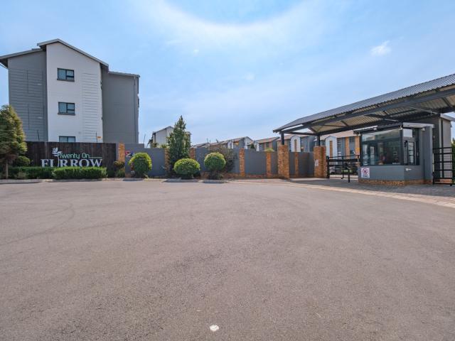 Apartment for rent in Krugersdorp, Mogale City Local Municipality