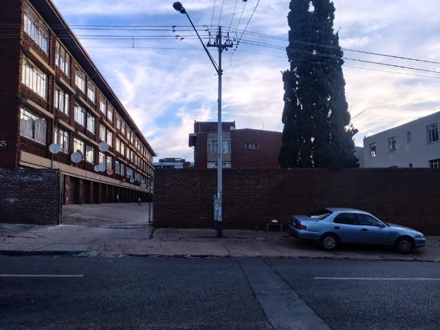 Apartment for rent in Waterkloof, Gauteng