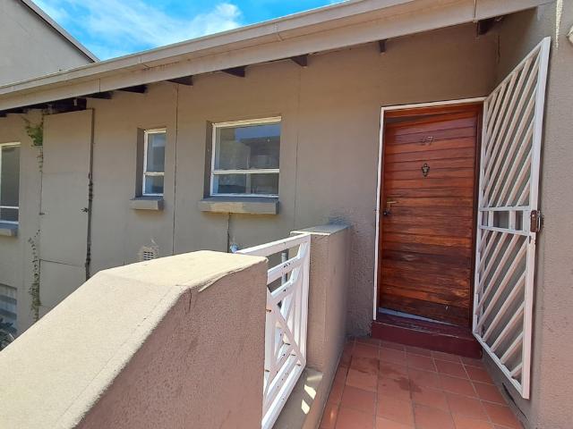 Apartment for rent in Emfuleni Ward 15, Emfuleni Local Municipality