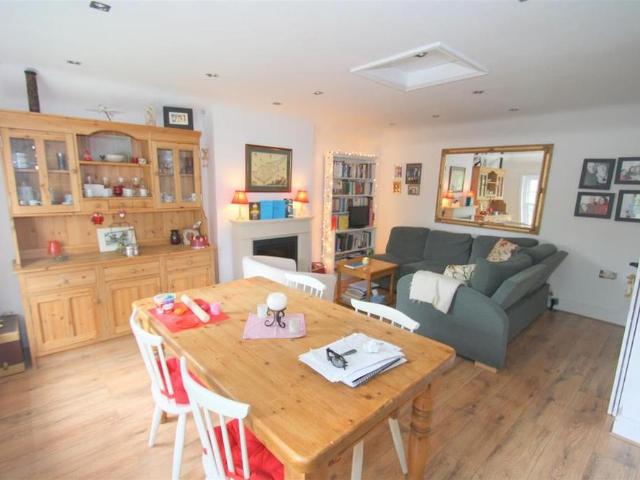 Apartment for rent in Midway, Kent
