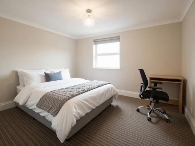 Apartment for rent in Bellevue, Southampton