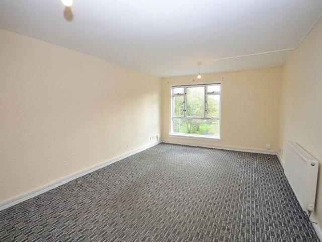 Flat for rent in Cadham, Cadham Village