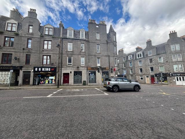 Apartment for rent in Ballindoch, Scotland