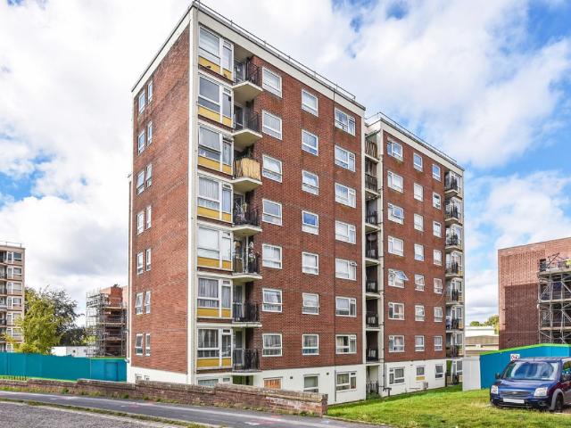 Apartment for rent in Winnall, Hampshire