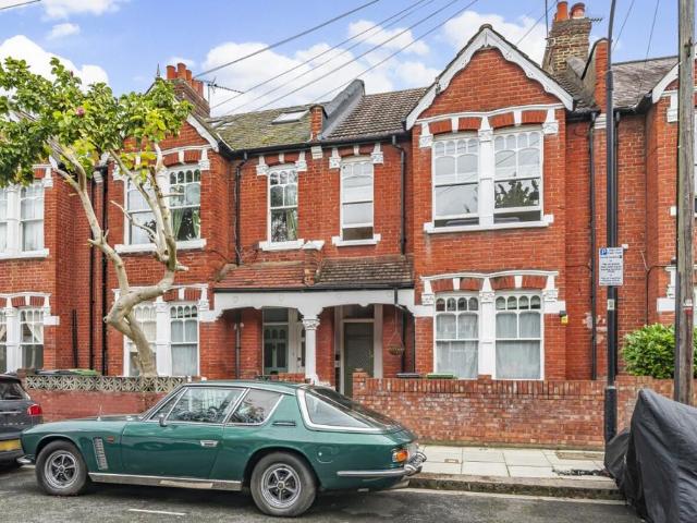 Flat for rent in Shepherd's Bush, Greater London