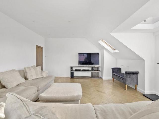Apartment for rent in Greater London