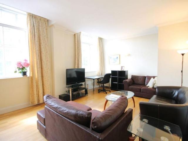 Apartment for rent in The Borough, Greater London