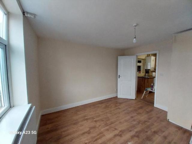 Apartment for rent in Alperton, Greater London