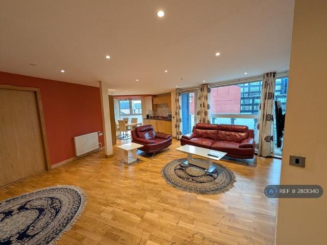 Flat for rent in Merchant City, Scotland