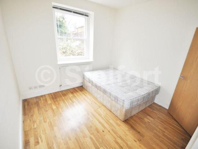 Apartment for rent in Archway, Cat Hill