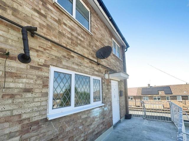 Flat for rent in Houghton Regis, Bedfordshire