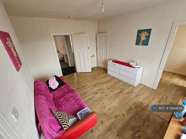 Flat for rent in Bankhead, Rutherglen