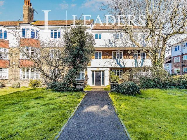 Flat for rent in London Borough of Croydon, Addiscombe