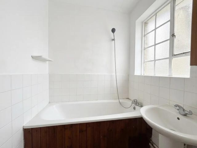 Apartment for rent in Cockfosters, Greater London