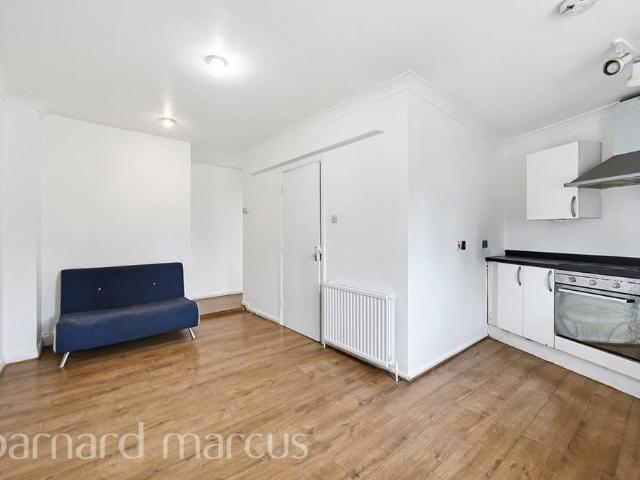 Apartment for rent in London Borough of Croydon, Greater London