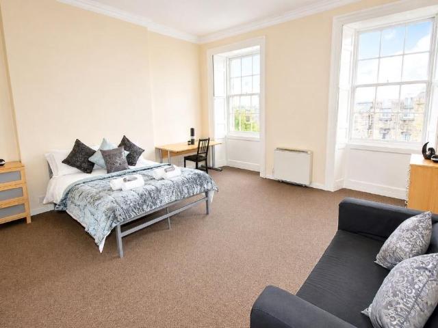 Apartment for rent in New Town, Scotland
