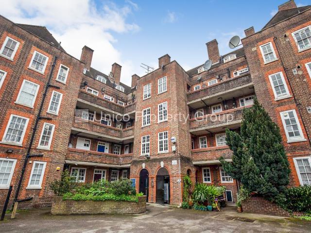 Apartment for rent in St. John's Wood, Greater London