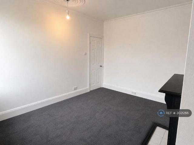 Apartment for rent in Alton Barnes, Essex