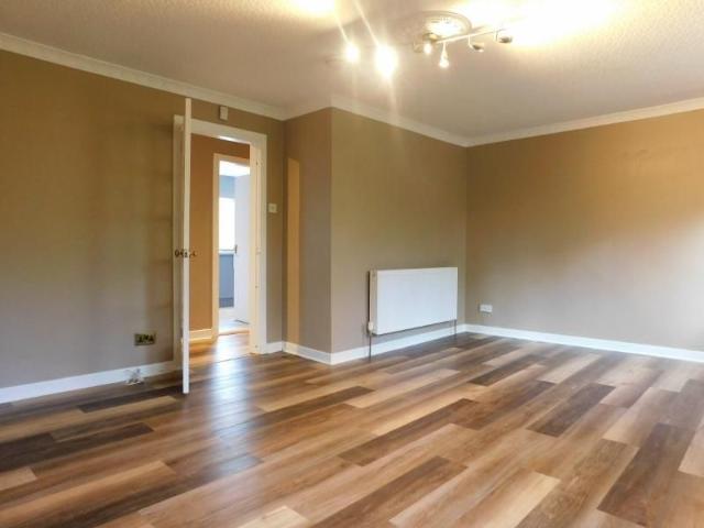 Apartment for rent in Drum Brae, City of Edinburgh
