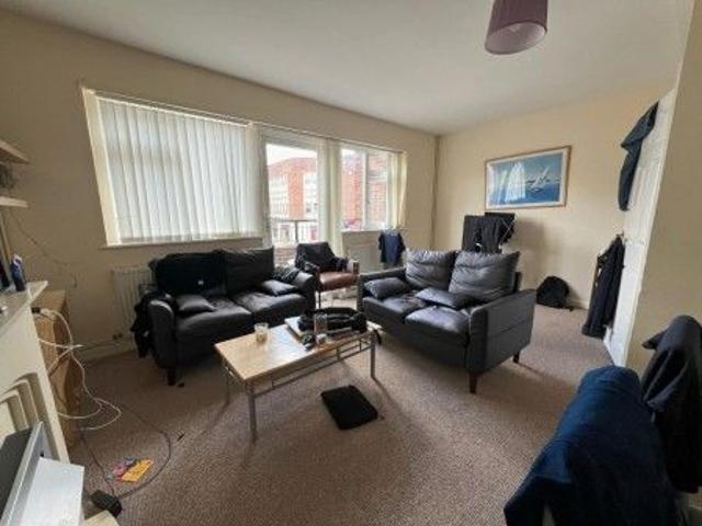 Apartment for rent in Newtown, Exeter