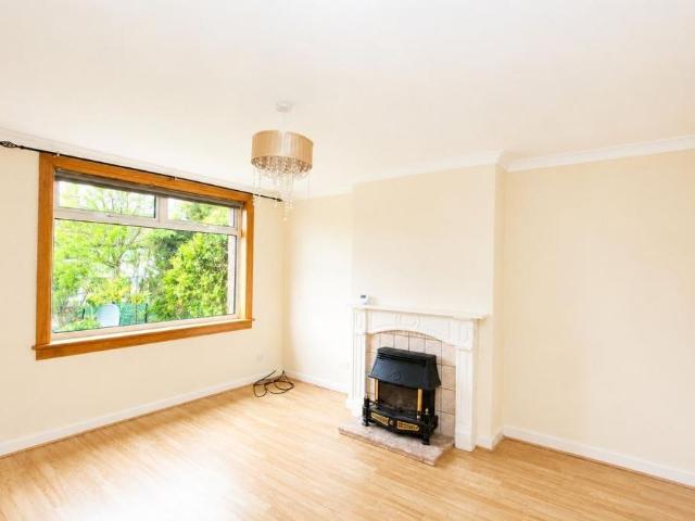 Apartment for rent in Forebridge, Scotland