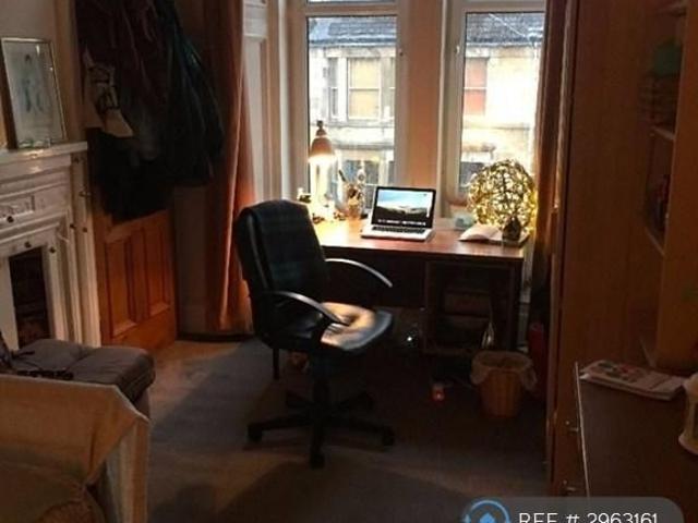 Apartment for rent in Dowanhill, Scotland