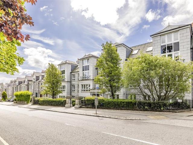 Flat for rent in Rubislaw, Ballindoch