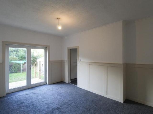 Apartment for rent in Croftfoot, Glasgow