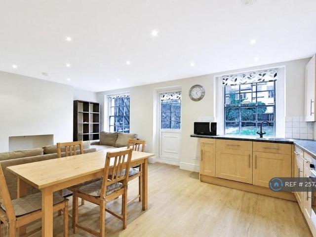 Apartment for rent in Lower Holloway, Greater London
