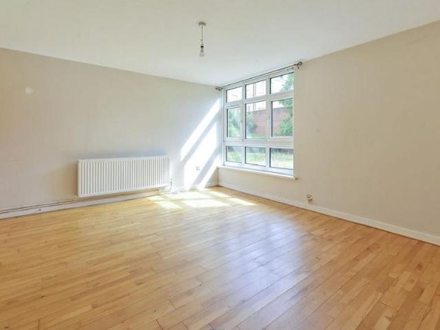 Apartment for rent in London Borough of Wandsworth, Greater London