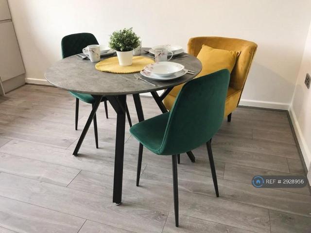 Apartment for rent in Droylsden, Tameside