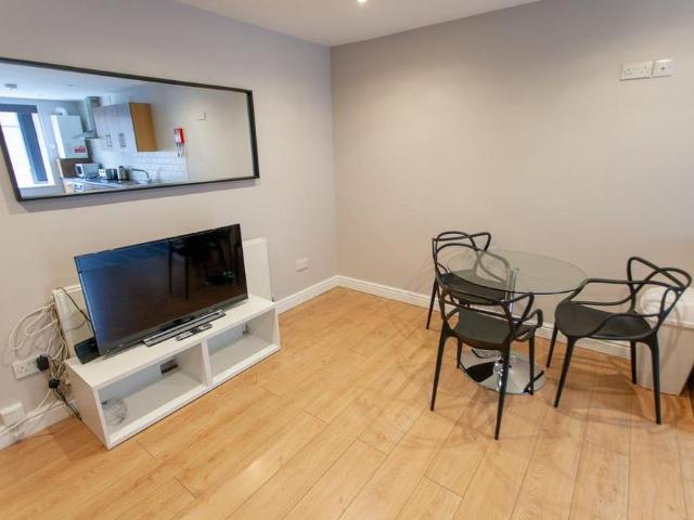 Apartment for rent in Knowledge Quarter, Liverpool