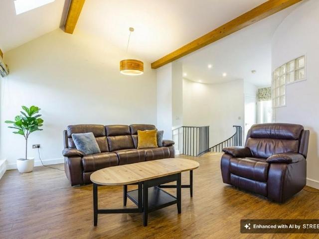 Flat for rent in Haddon, Isle Of Man