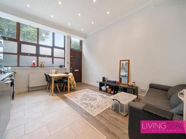 Apartment for rent in Holloway, Lower Holloway