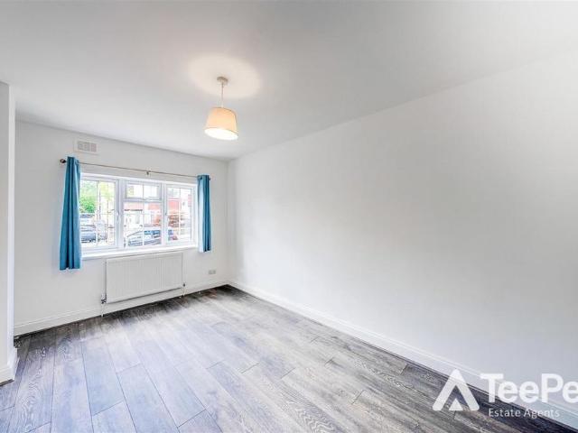 Apartment for rent in Brunswick Park, Greater London
