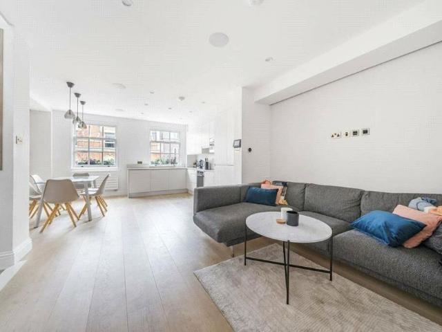 Apartment for rent in London Borough of Camden, Greater London